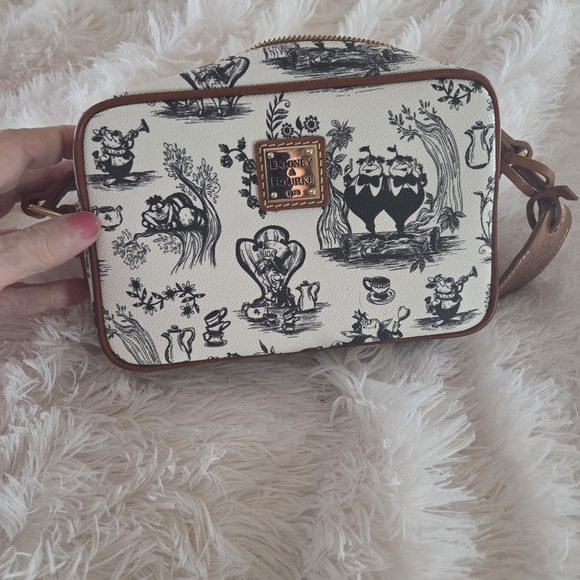 Dooney & Bourke Handbags - Dooney & Bourke Black and White Crossbody Bag